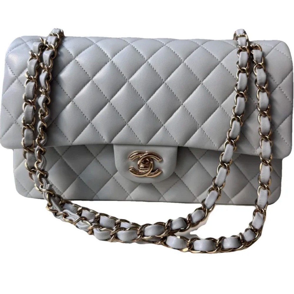 CHANEL Timeless/Classic leather